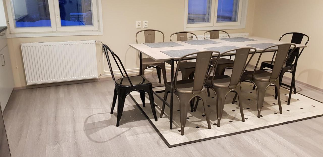 Kuukkeli Ivalo Airport Inn Экстерьер фото