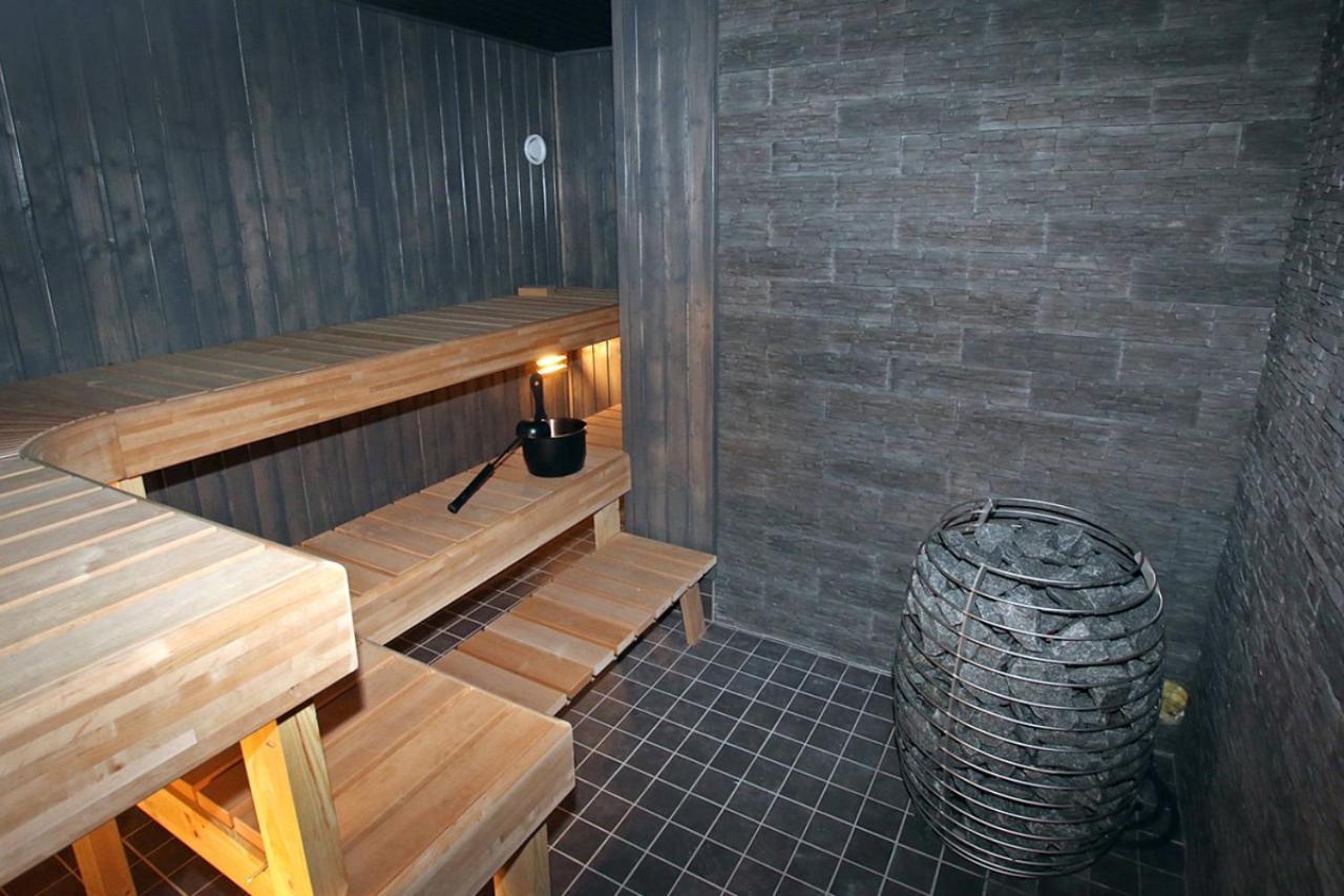 Kuukkeli Ivalo Airport Inn Экстерьер фото